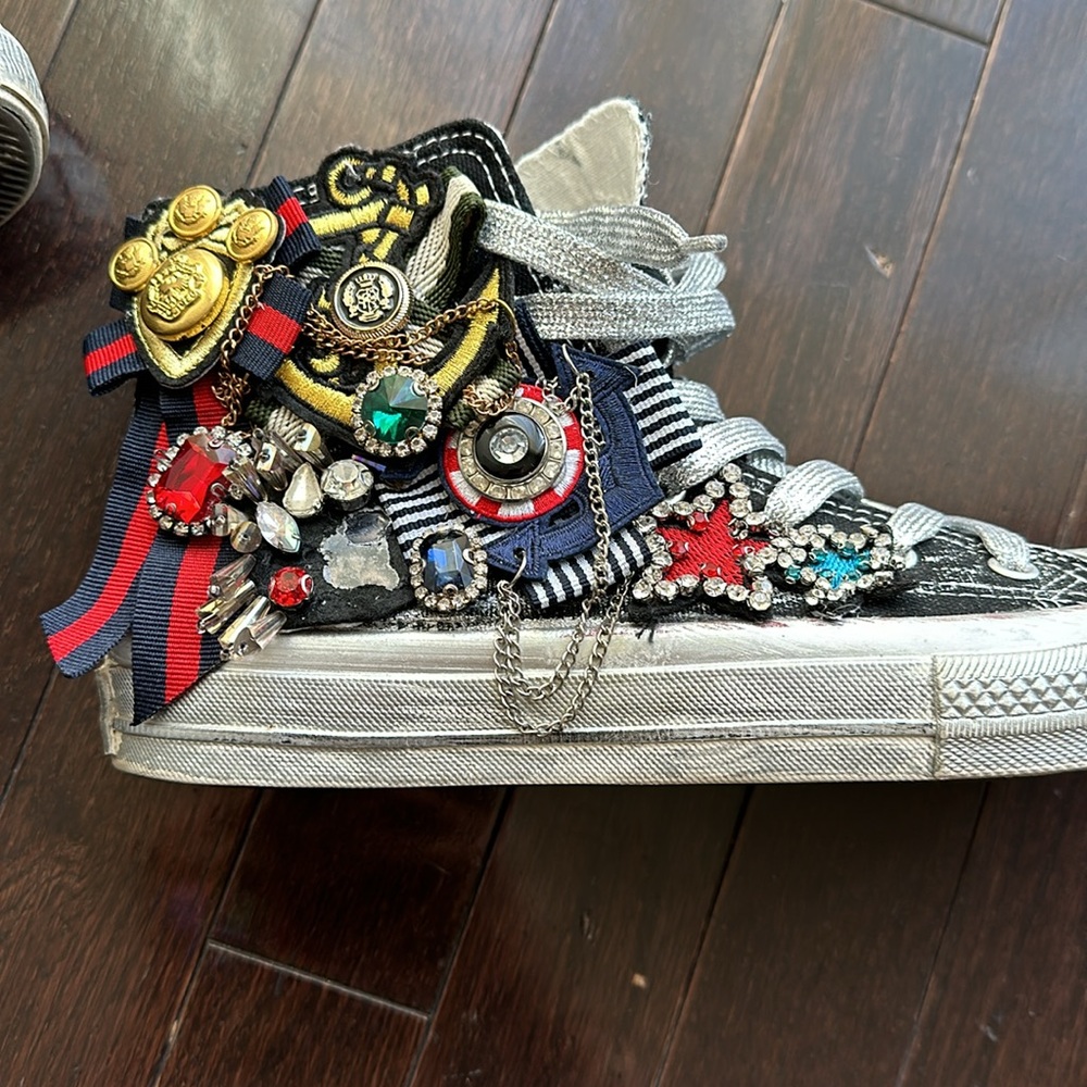 B2 shoes - Picture 7 of 8